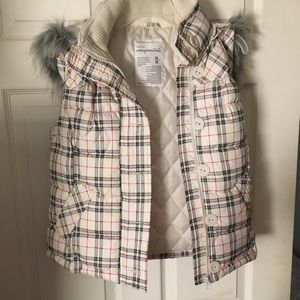 Aeropostale’s vest